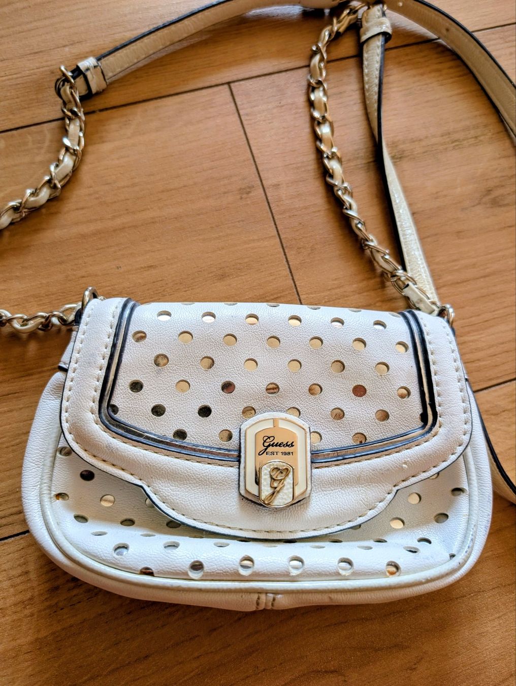 Guess Borse da donna: Guess Handtasche – Usato da Wädenswil venduto da Eicca