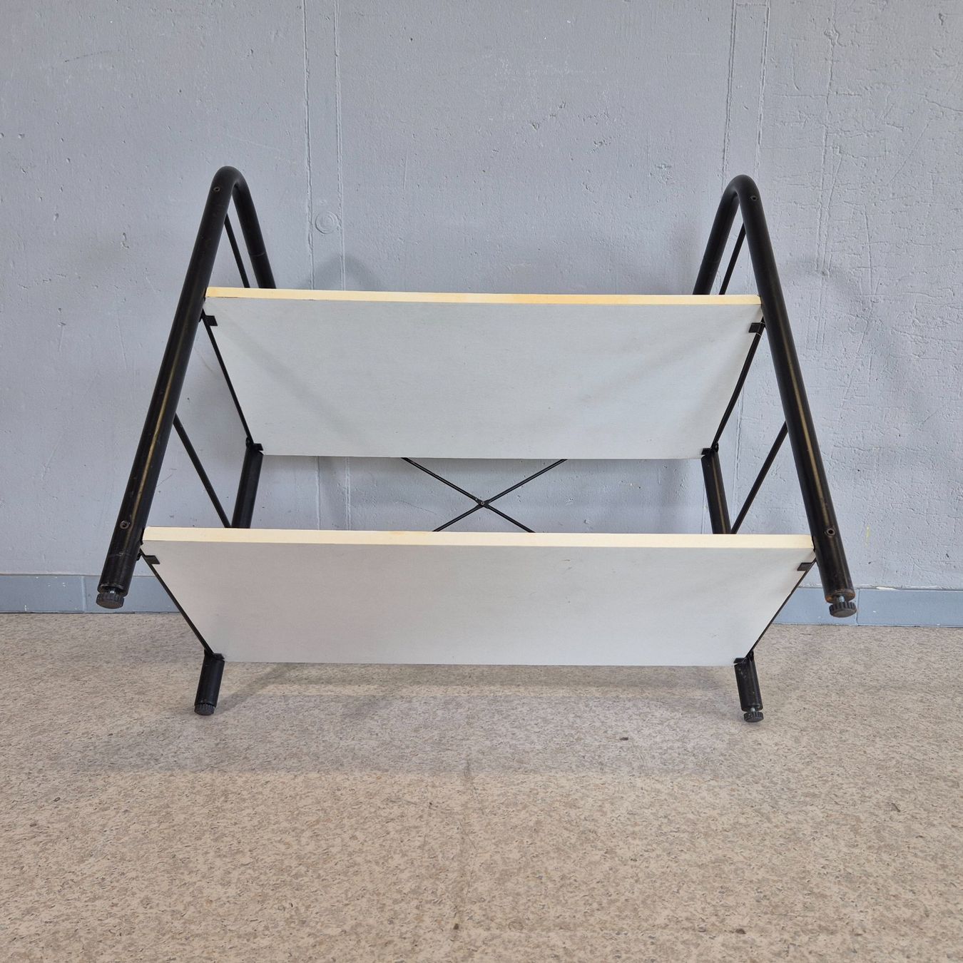 Scaffali: Black&White Design Standregal Regal Shelf – Usato da Nottwil venduto da Wondewa-Shop 7