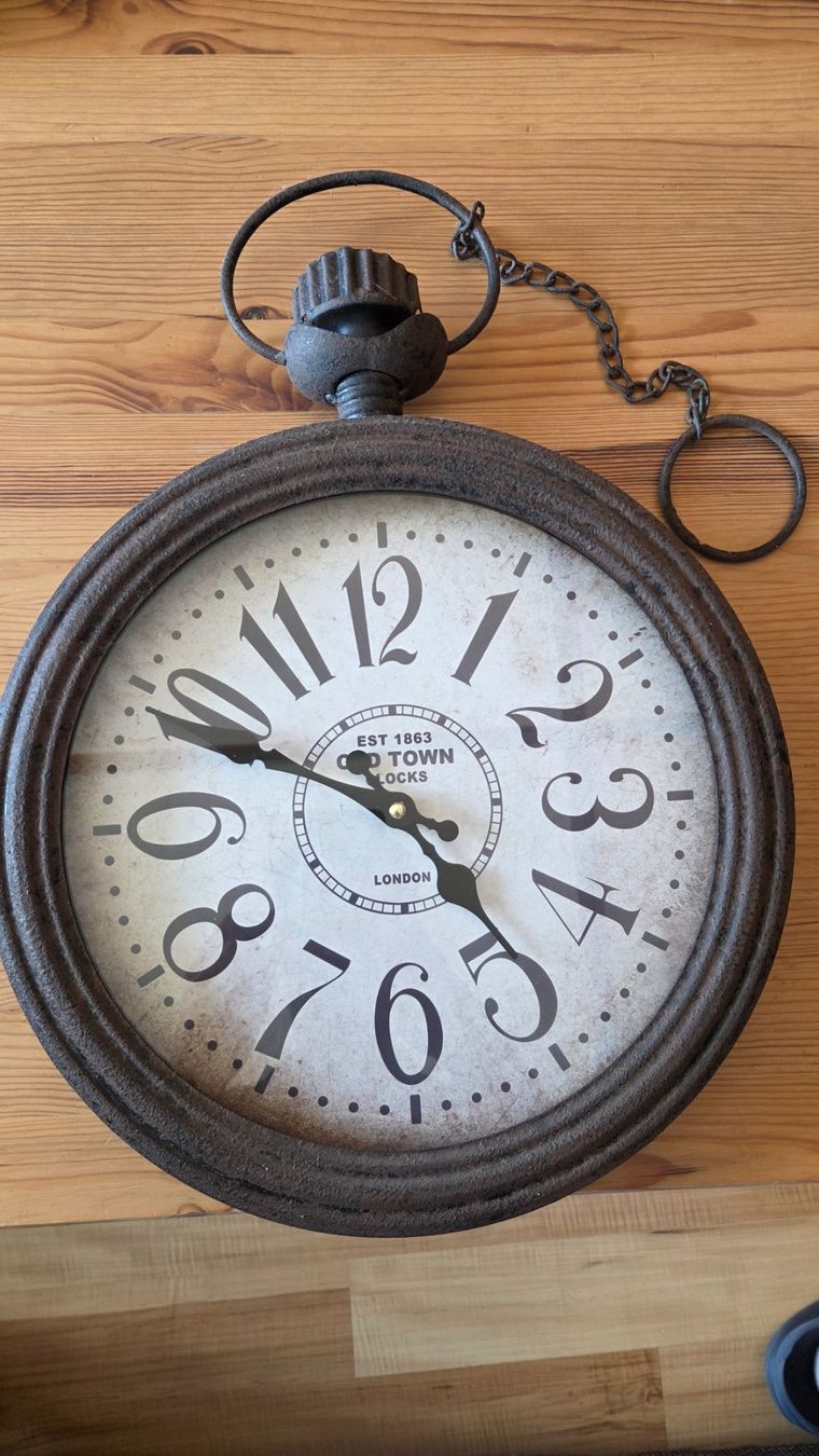 Uhren: Wanduhr Old Town Clocks – Gebraucht aus Grüsch von giatchen 1
