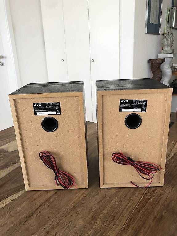 JVC Casse acustiche: Alte JVC Lautsprecher 20 Watt – Usato da Ittigen venduto da Ganjaiii 2