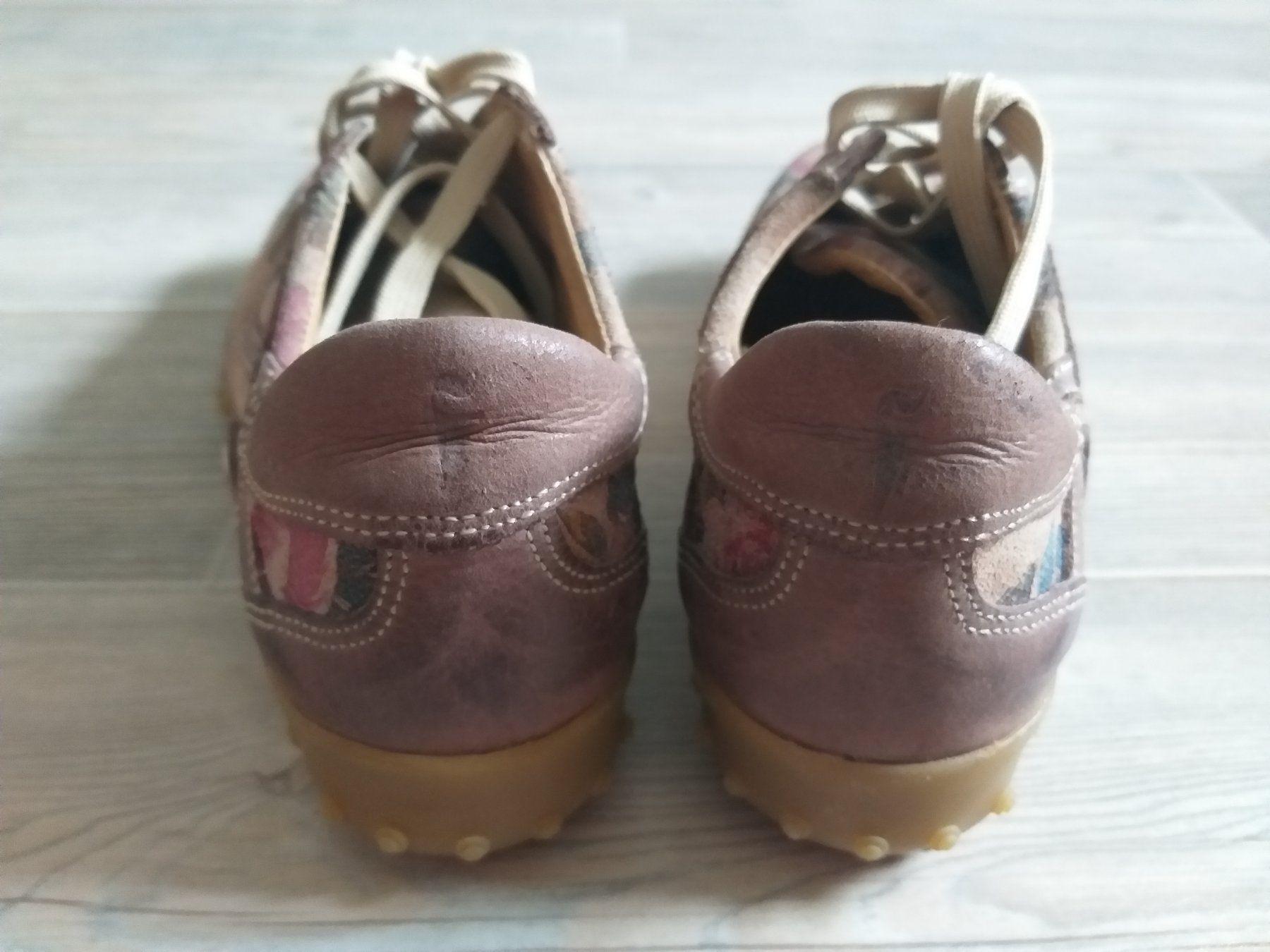 Scarpe da donna: FELMINI Sneakers pointure / Nummer 36 – Usato da Cossonay-ville venduto da Super-Price-Quality 5