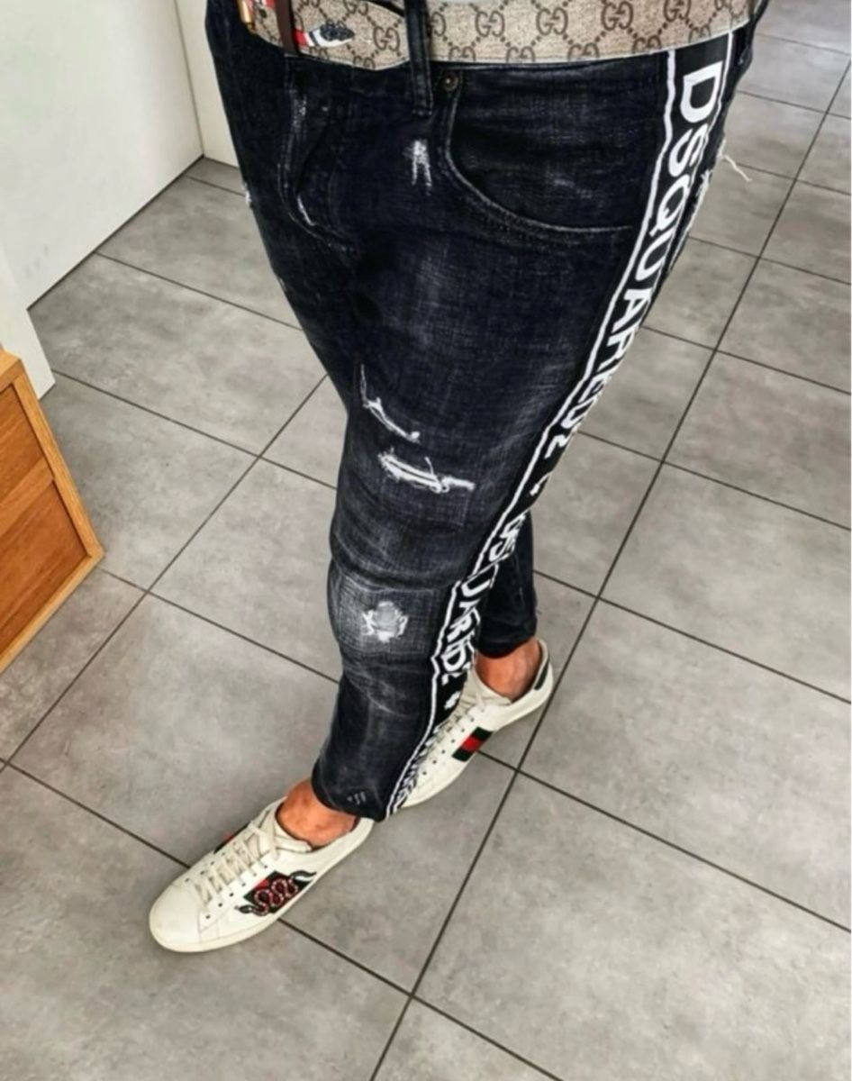 Dsquared2 Jeans: Dsquared2 jeans uomo 50 – D'occasion à Mendrisio par fly_9wzx 1