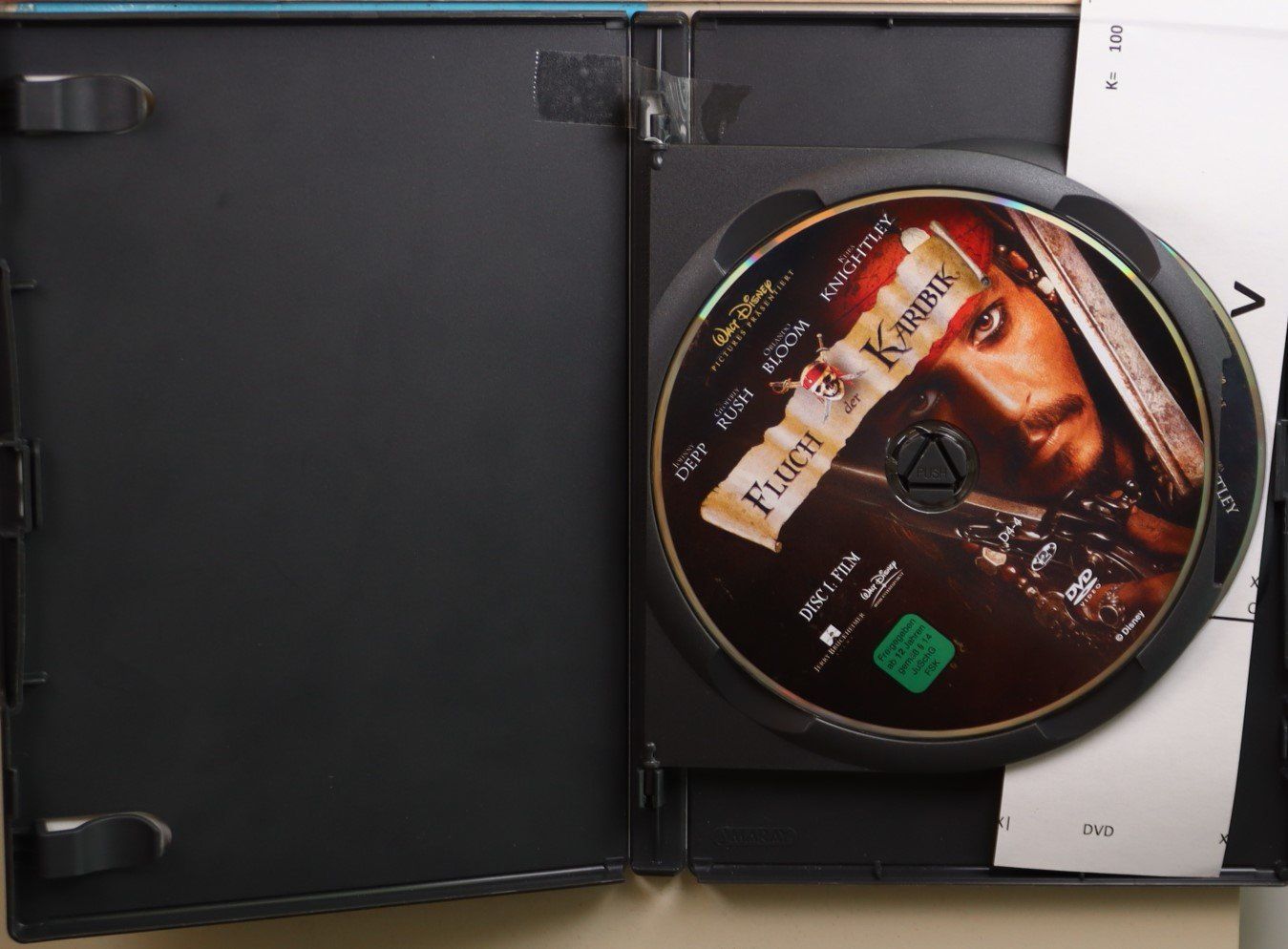Alle DVDs: Fluch der  Karibik – Gebraucht aus Luzern von CONTENTI 1