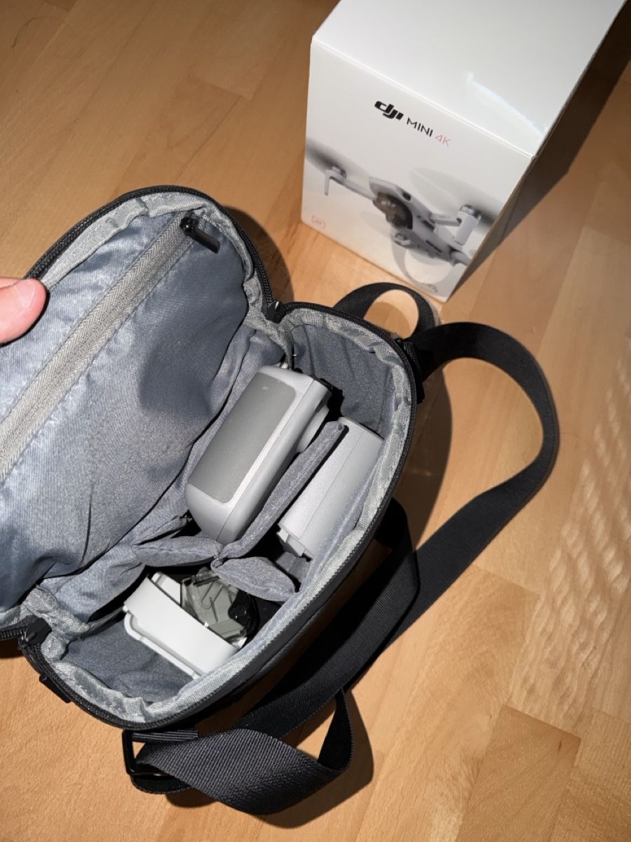 DJI Videocamere: Drone DJI Mini 4K avec accessoires et sacoche – Nuovo e nell'imballaggio originale da Bussigny venduto da spe_9vgp 1