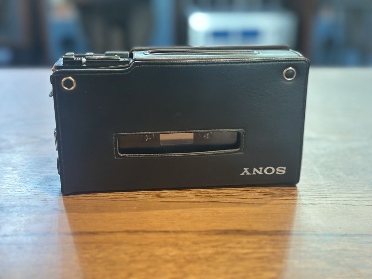 Sony Tragbarer Mediaplayer: Sony Walkman – Defekt aus Vevey von Dborg