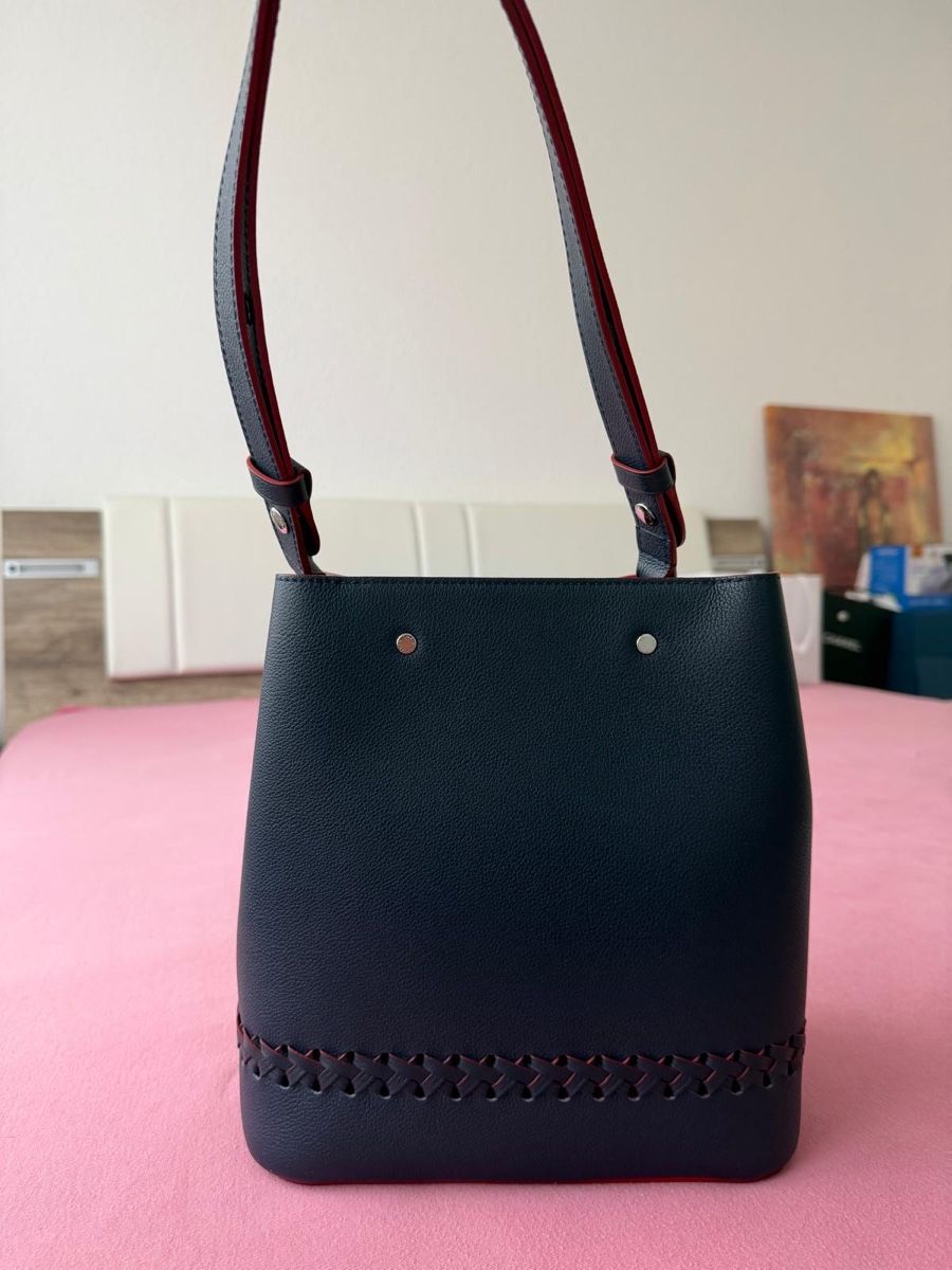 Louis Vuitton Sacs femmes: Damen Tasche – D'occasion à Dietikon par sre_5qh6 3