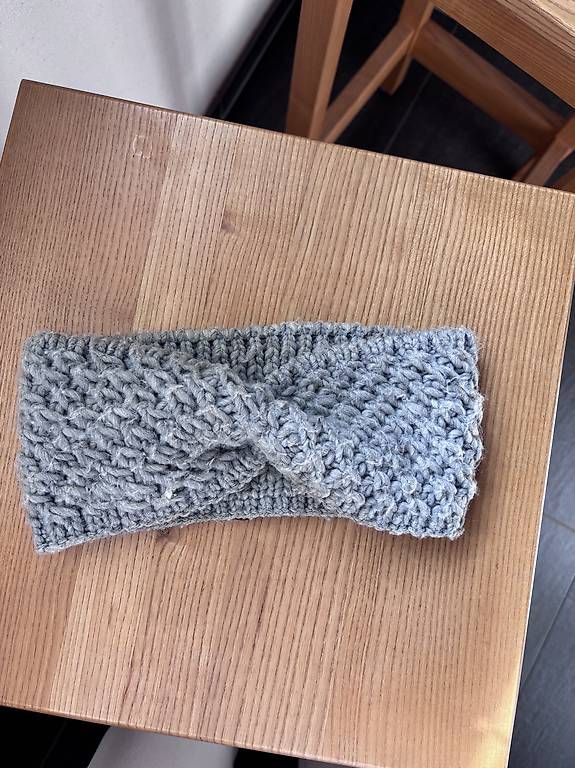 Copricapi, berretti & cappellini: Stirnband  – Usato da Herisau venduto da Baum_91