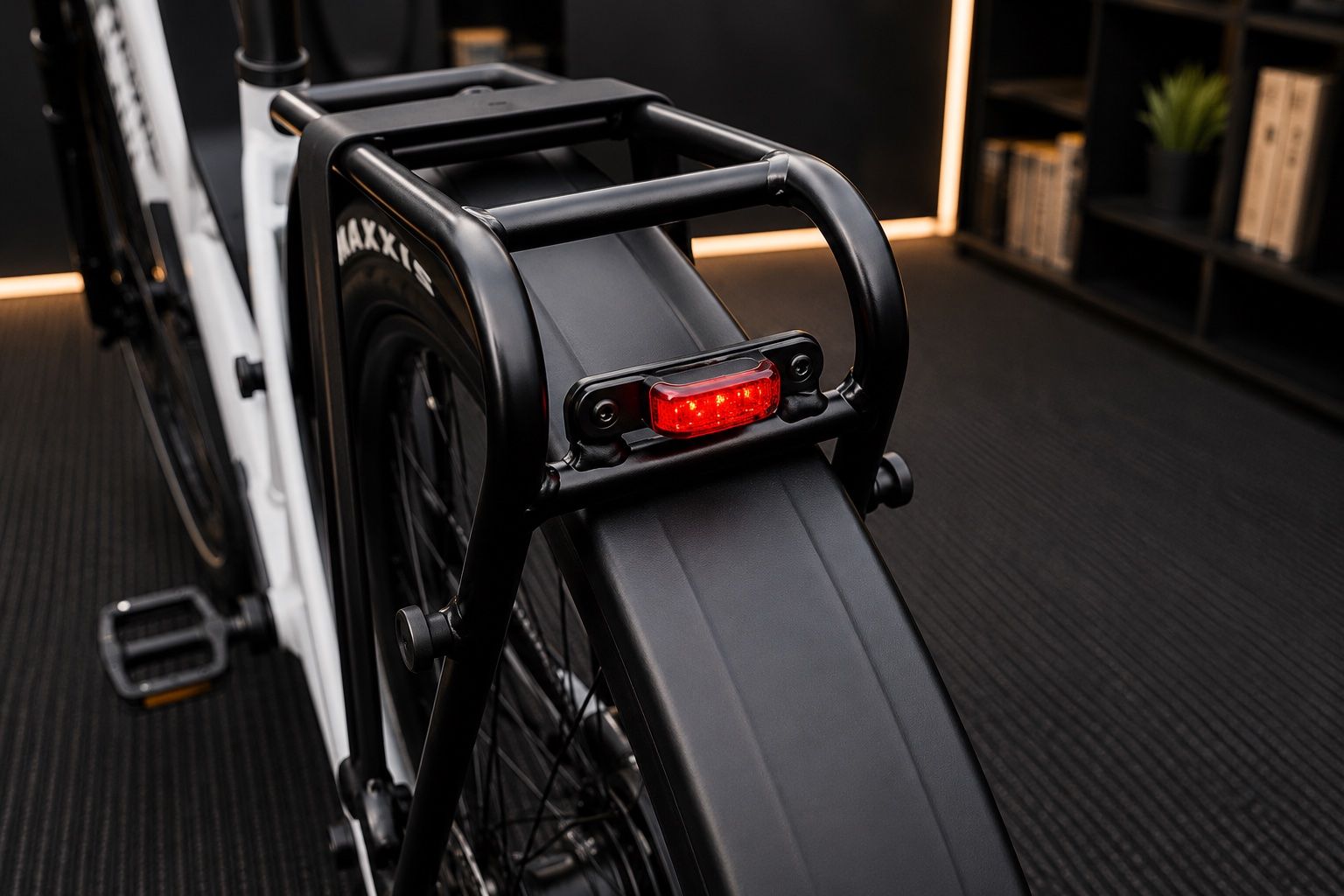 Biciclette: Canyon Pathlite L GPS Alarm power motor – Nuovo (secondo la descrizione) da Le Mont-sur-Lausanne venduto da swisssail 8