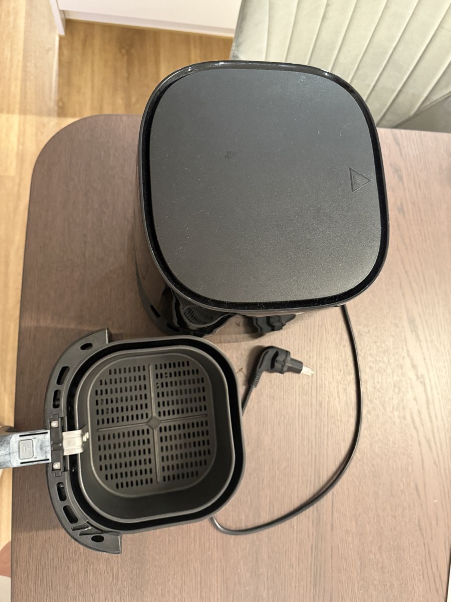 Philips Elettrodomestici da cucina: Philips Airfryer HD9252  – Usato da ZUG venduto da cha_6h95 3
