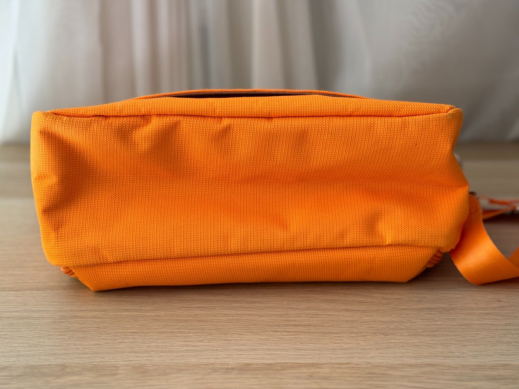 Benetton Taschen: Sac de valise - Benetton – Gebraucht aus Genève von Reveur 2