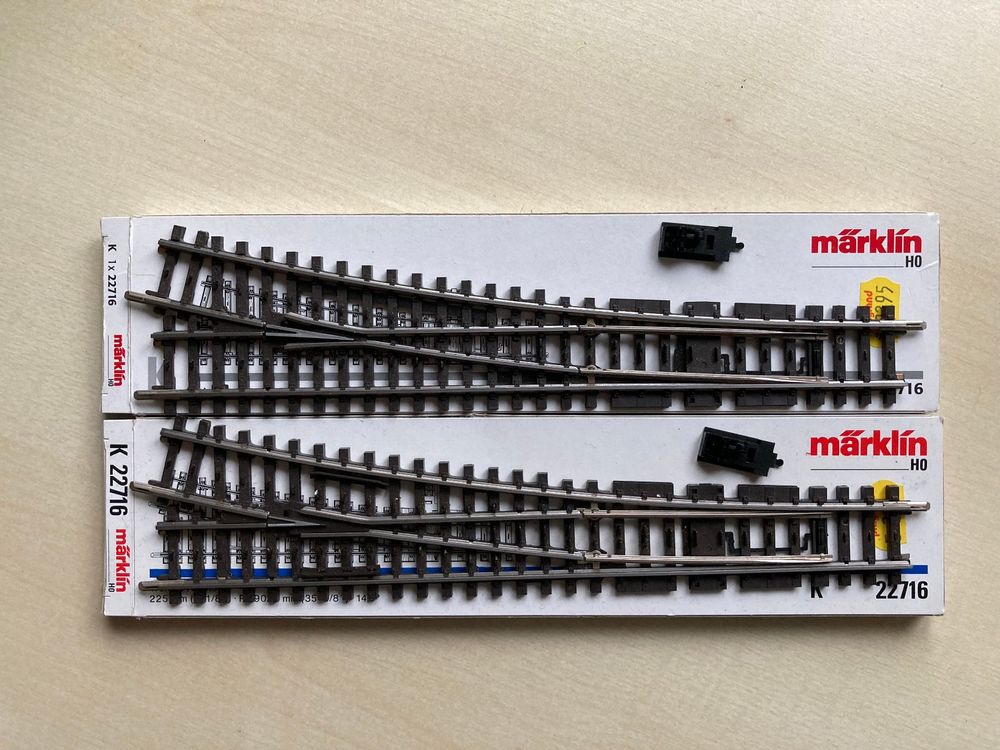 thumbnail interactive-video image 1 of Märklin H0 22716 K-Track Slim Right Switch – New In Original Packaging 1 of 2