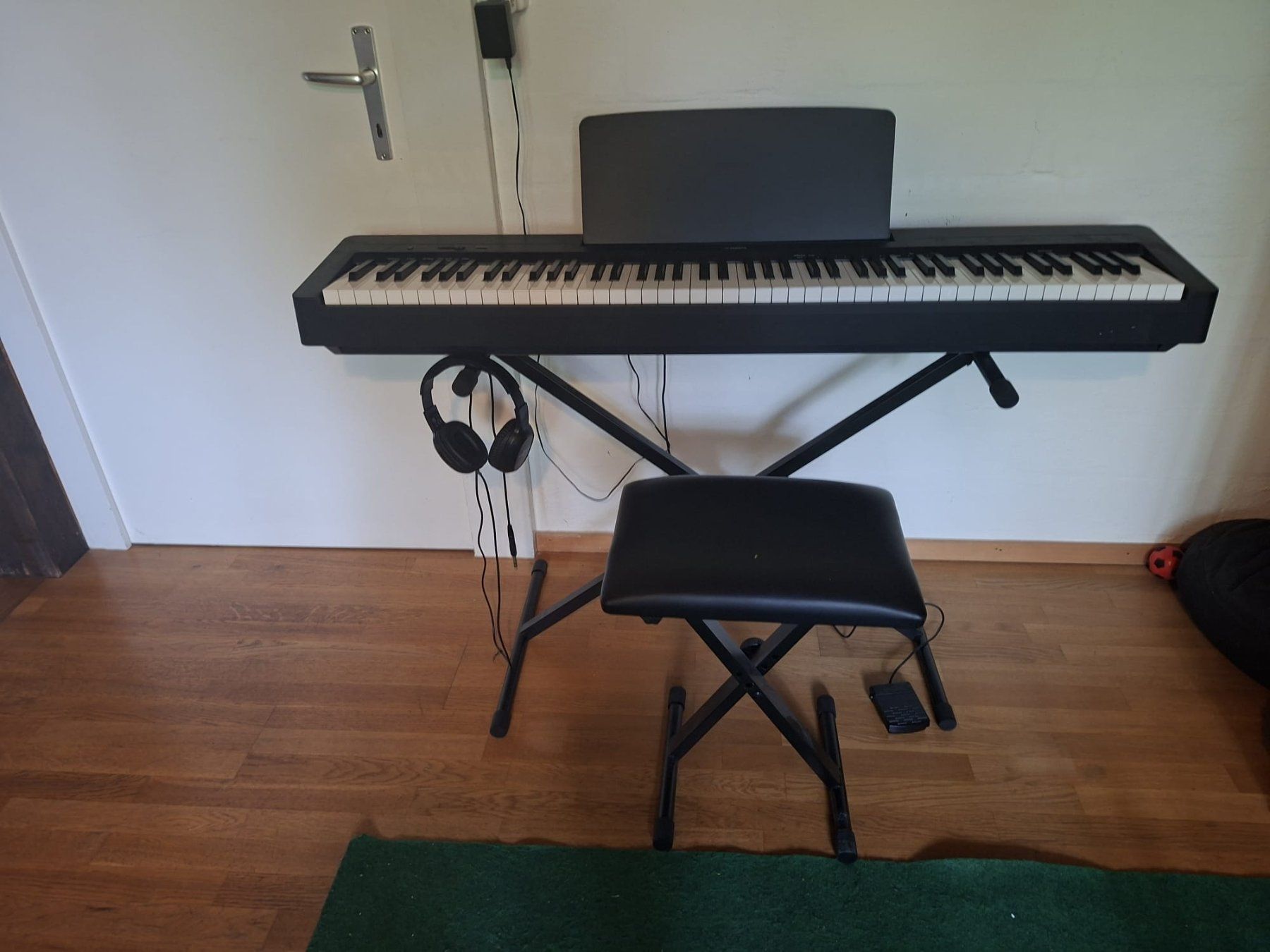 Yamaha Instruments de musique: E-Piano Yamaha P 145 – D'occasion à Winterthur par l.nilles