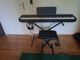 E-Piano Yamaha P 145