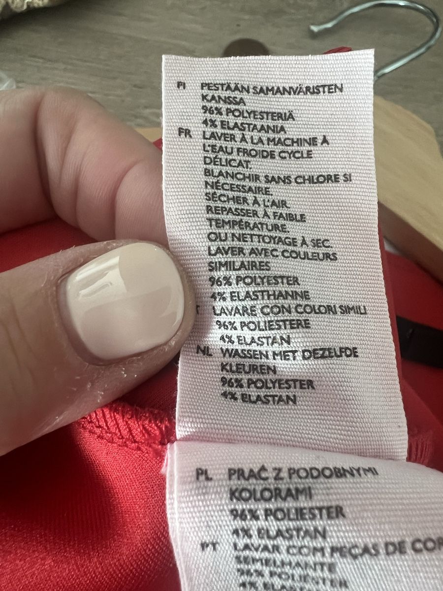 Cos Vestiti: Robe rouge - COS – Usato da Vevey venduto da Stef_couture 3