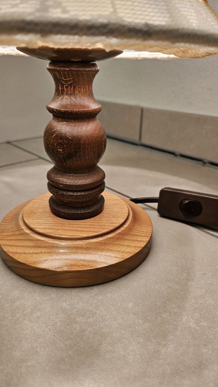 Lampes: Lampe Stoffschirm beige mit Blumenmuster – D'occasion à Schaan par car_wrv2 2