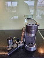 Espressomaschine DeLonghi Dedica Arte EC885