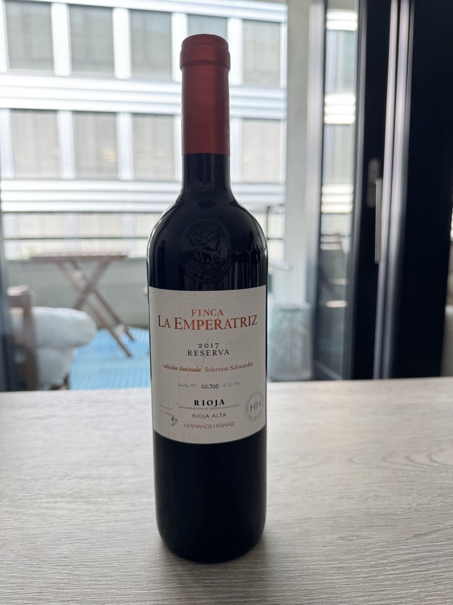 Rioja Vino: Finca La Emperatriz Reserva 2017 limited edition – Nuovo (secondo la descrizione) da Zürich venduto da giu_w6vf