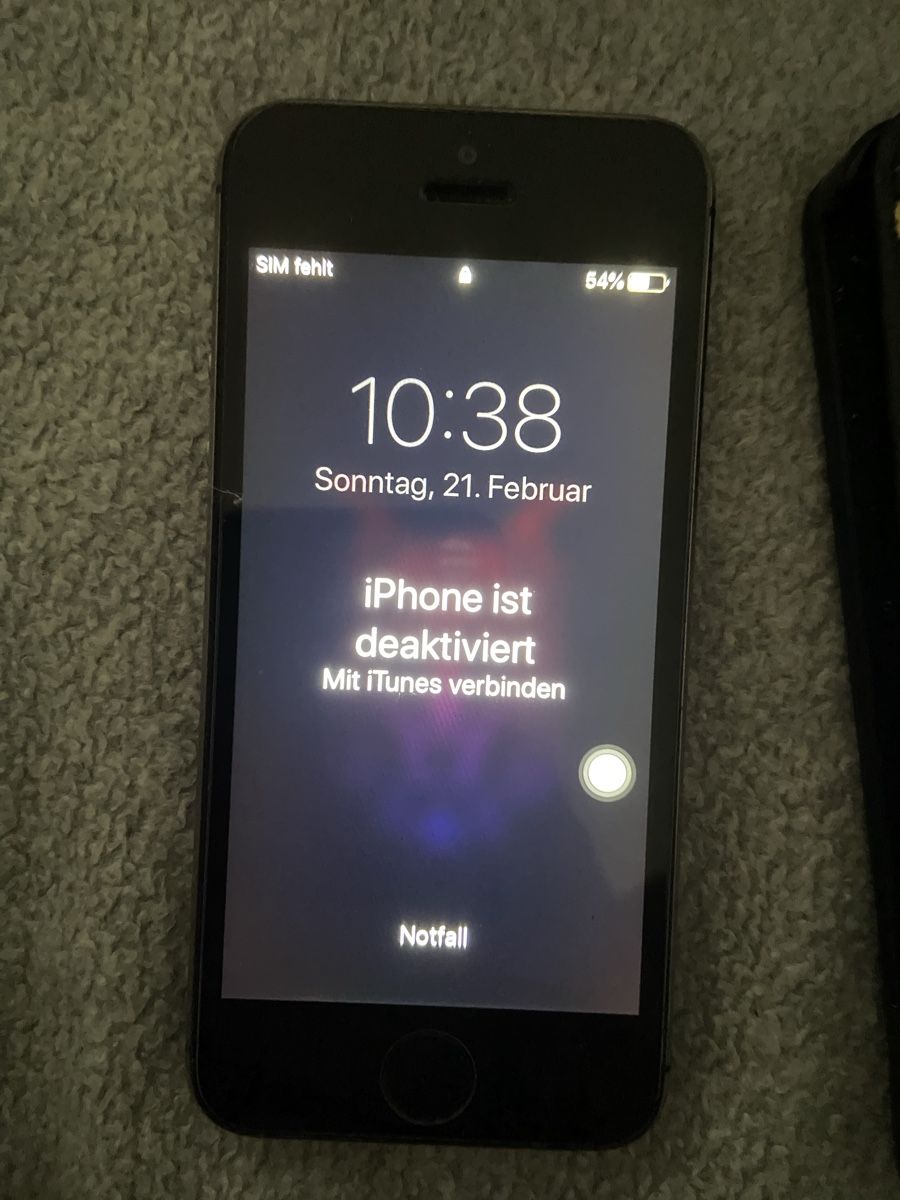 Apple Telefoni cellulari / Smartphones: iPhone 5s - gesperrt- Für Bastler oder Ersatzteile mit ovp – Usato da Heimberg venduto da Mondlicht26 1