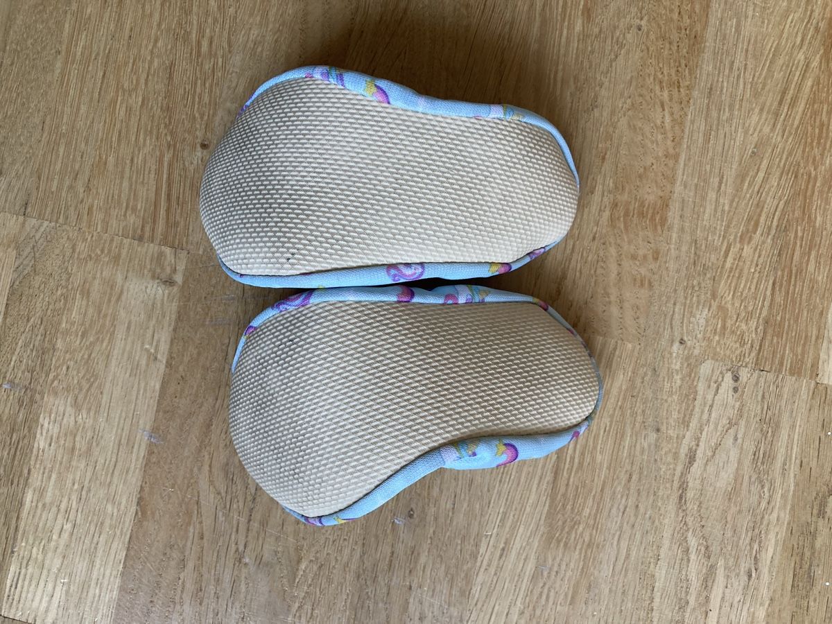 Scarpe per ragazzi: Geräteschuh Grösse 28 – Usato da Zürich venduto da Retrogirl 1