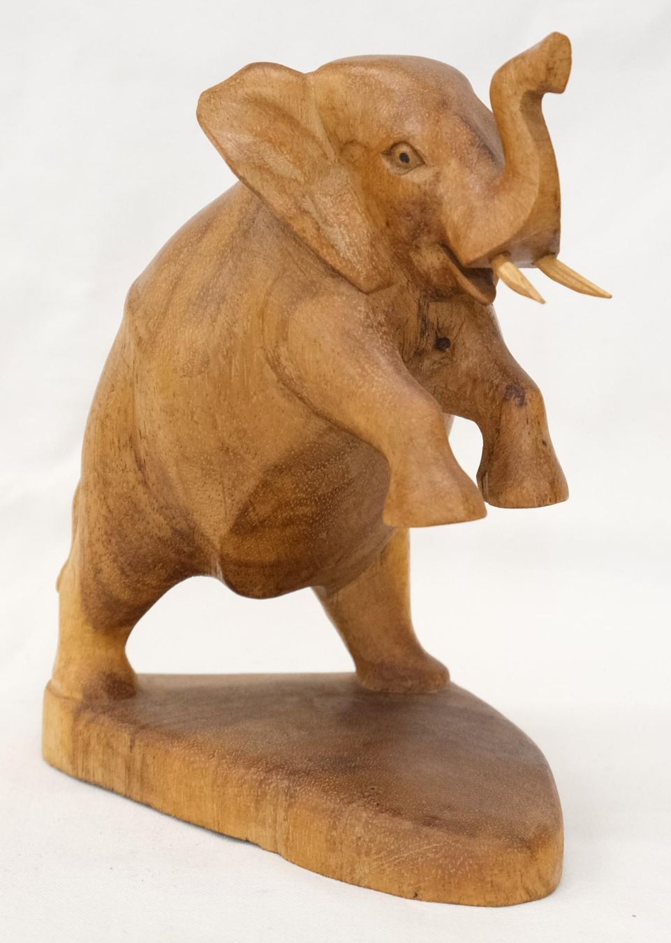 Statuette: Elefant aus Holz Schnitzerei – Nuovo (secondo la descrizione) da Zürich venduto da Masala-Oase 2
