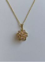 18KGP Blumenhalskette