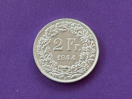 2 Fr. 1944 vorzüglich