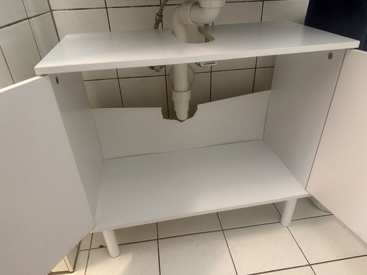 Installations & Meubles: Meuble lavabo – D'occasion à Corcelles NE par mic_262j 1