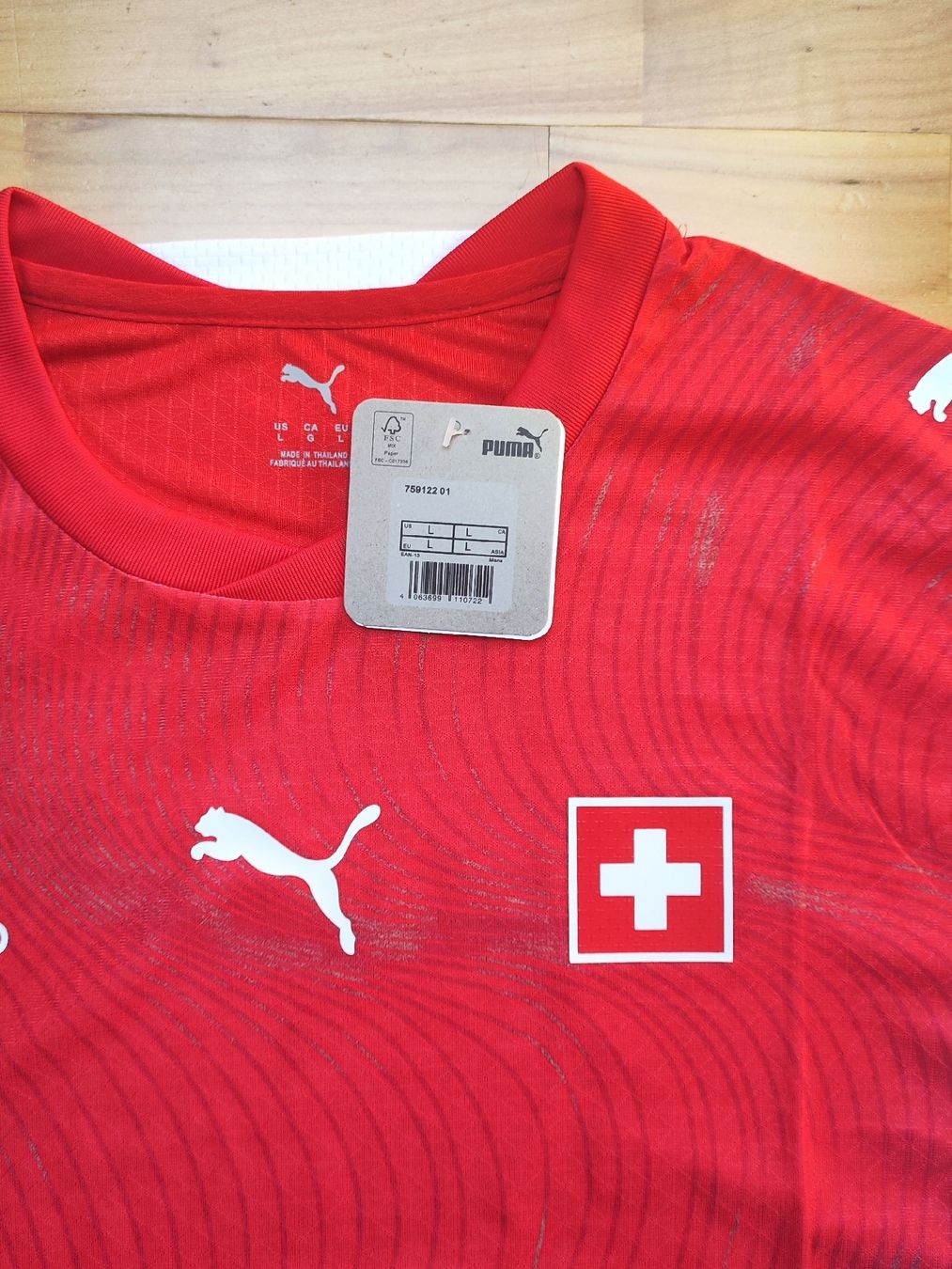 Puma Leibchen & Hosen: Schweiz Heimtrikot 2026 – Neu (gemäss Beschreibung) aus Breitenbach von Lqris 7