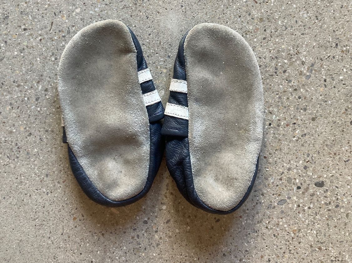 Scarpe per ragazzi: Carozoo Lederfinkli Gr. 24 bis 25 – Usato da Basel venduto da rahkra 1