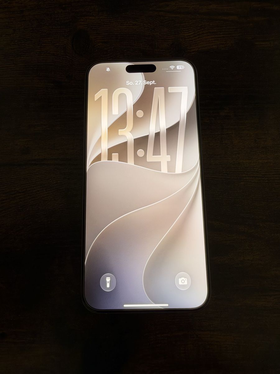 Apple Portables: iPhone 15 Pro Max 256GB Titanium – D'occasion à Aadorf par putzfeeconylinde888 7