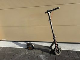 E-Scooter Xiaomi 5 Global Edition, wenig gebraucht