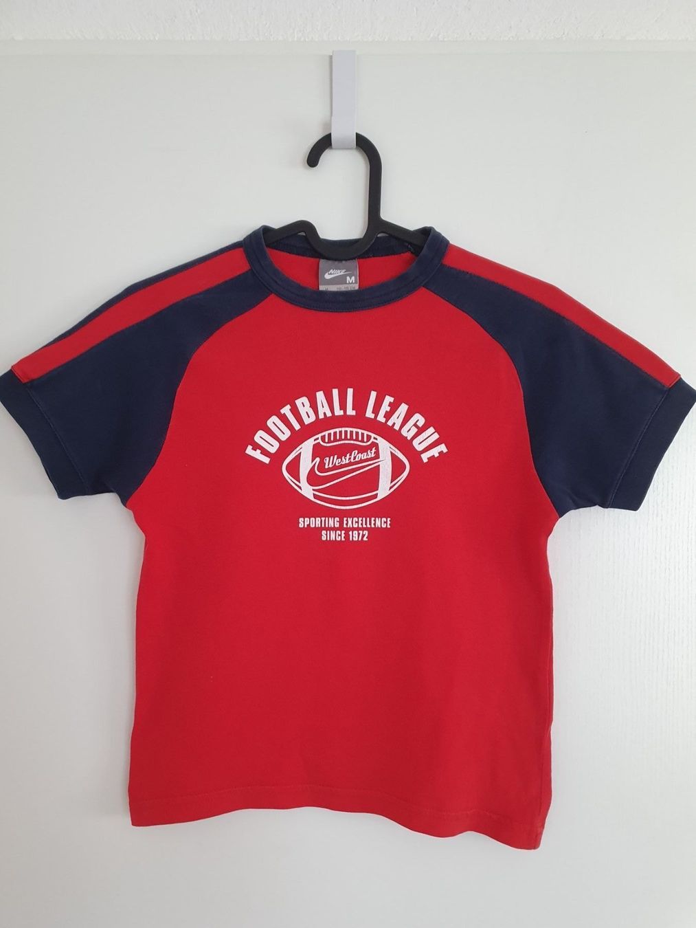 Nike Camicie, T-shirt & Polo: Nike T-shirt, Gr. 110-116 – Usato da Volketswil venduto da Dokinka