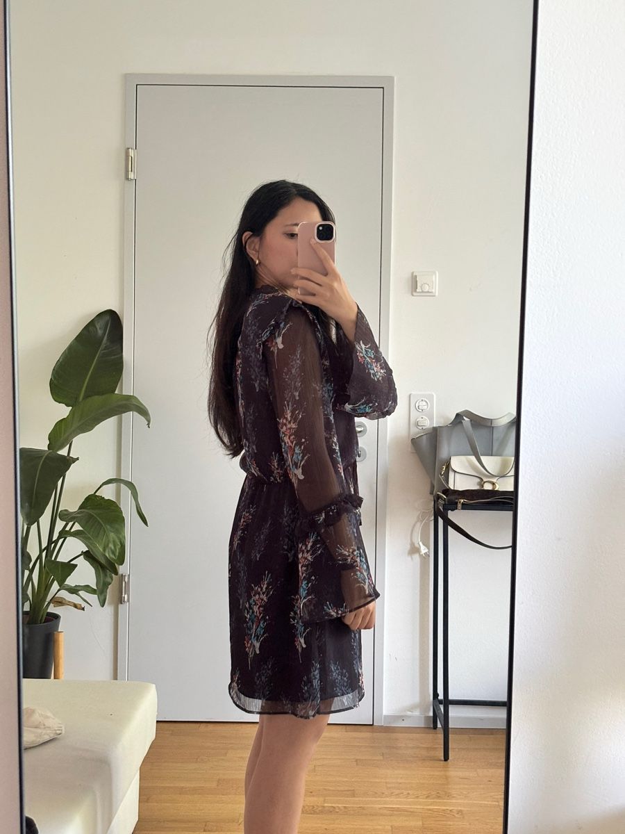 Kleider: Floral Dress size S – Gebraucht aus Zürich von lydia_l 2