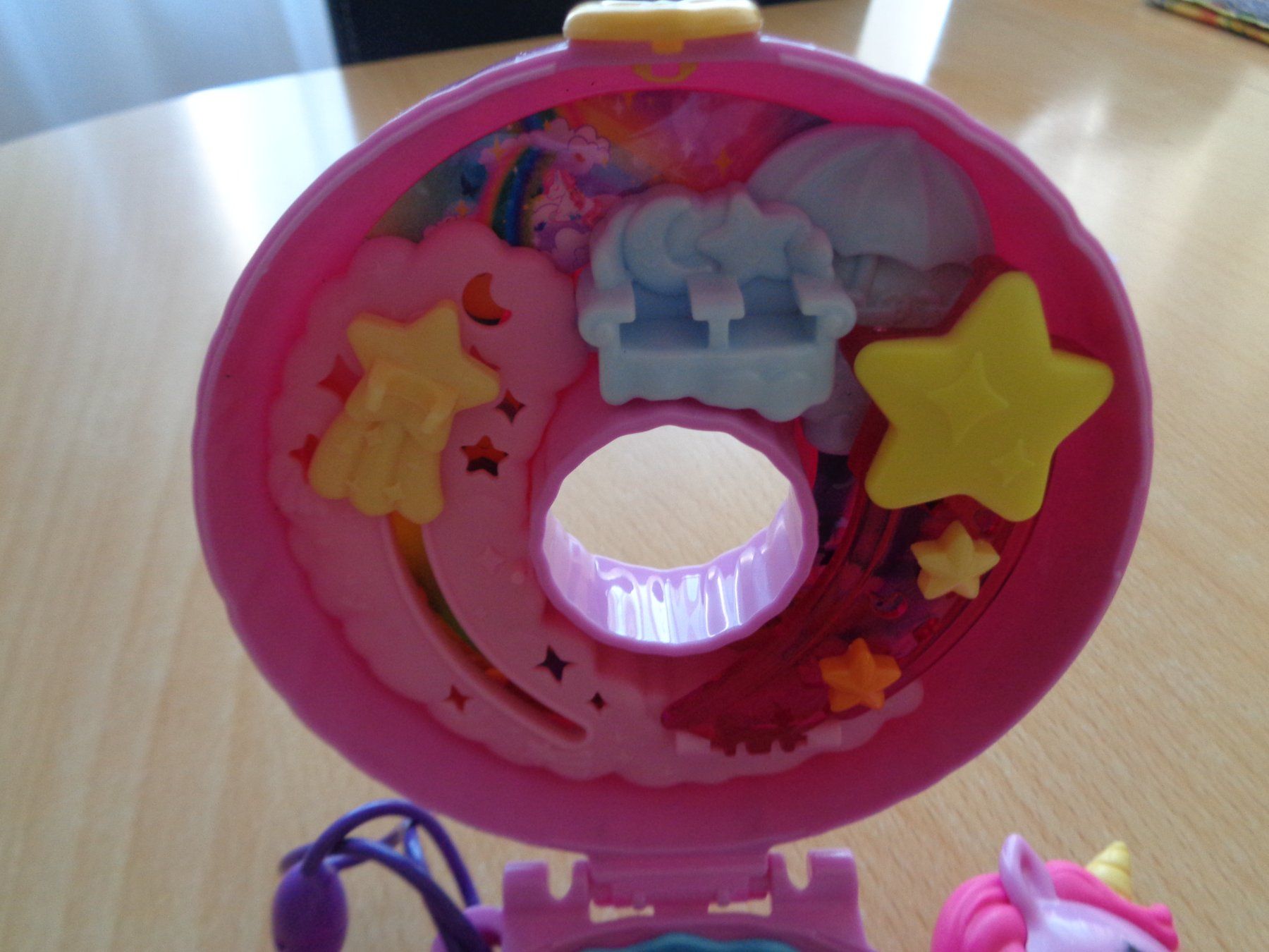 Polly Pocket Giocattoli: Polly Pocket Einhorn Donut – Usato da Dietikon venduto da chroetli77 3