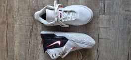 Nike Turnschuhe Grösse 42, weiss rot schwarz, wie neu