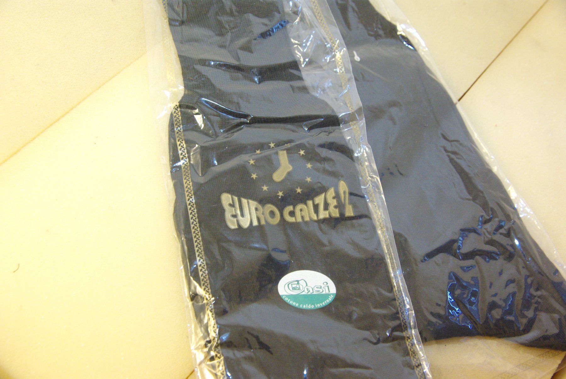 Socken: 2 Paar Socken Gr. 35-38 - schwarz – Neu und originalverpackt aus Herisau von Cevianer1844 2