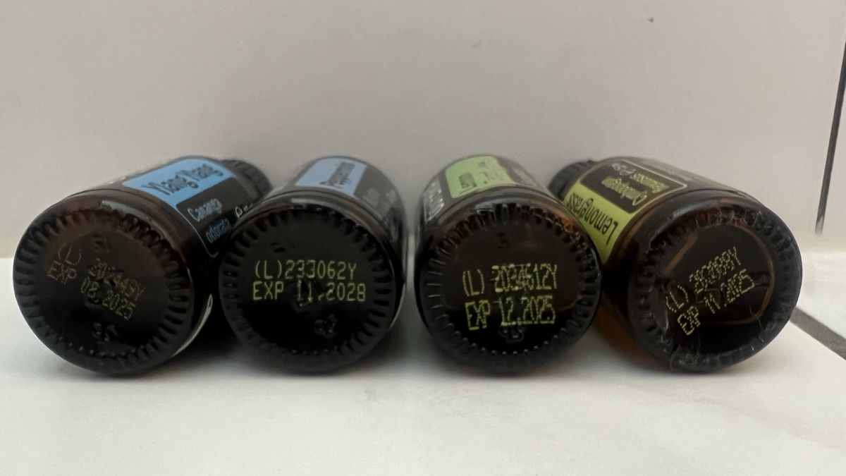 Doterra Oli essenziali: doTERRA Aetherische Oele, 4er Set - gebraucht  – Usato da Lauerz venduto da Zauberwald87 1