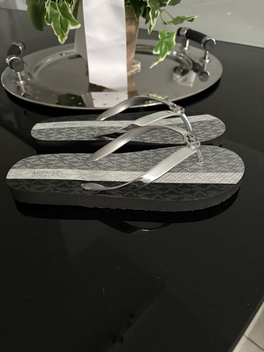 Michael Kors Damenschuhe: MICHAEL KORS - Flip Flops - Gr. 38 (8) - NEU – Neu und originalverpackt aus Rheinfelden von Simba9 3