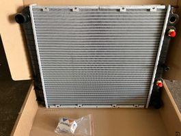 Kühler neu zu Volvo 900, 700, 200