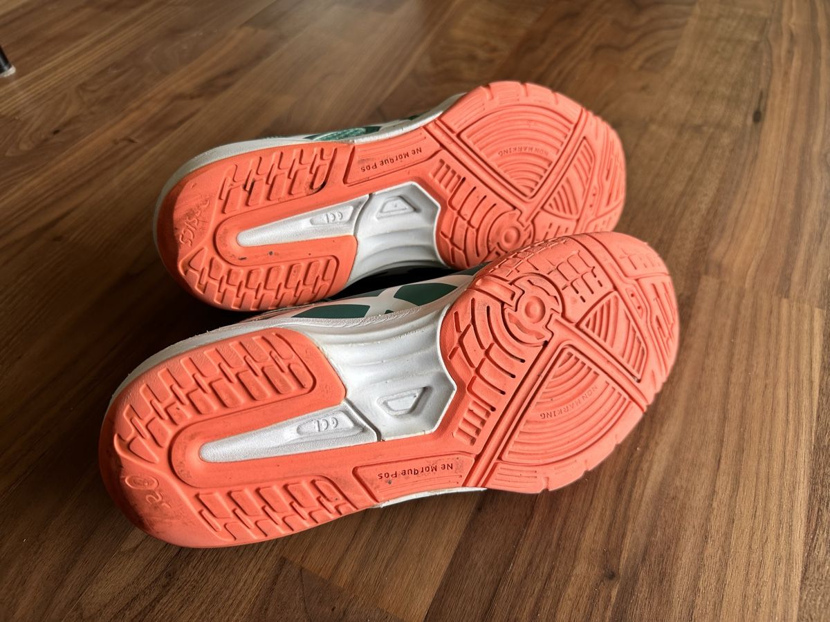 Asics Scarpe da donna: Asics Fastball Damen Hallenschuhe – Usato da Luzern venduto da mat_2vg9 2