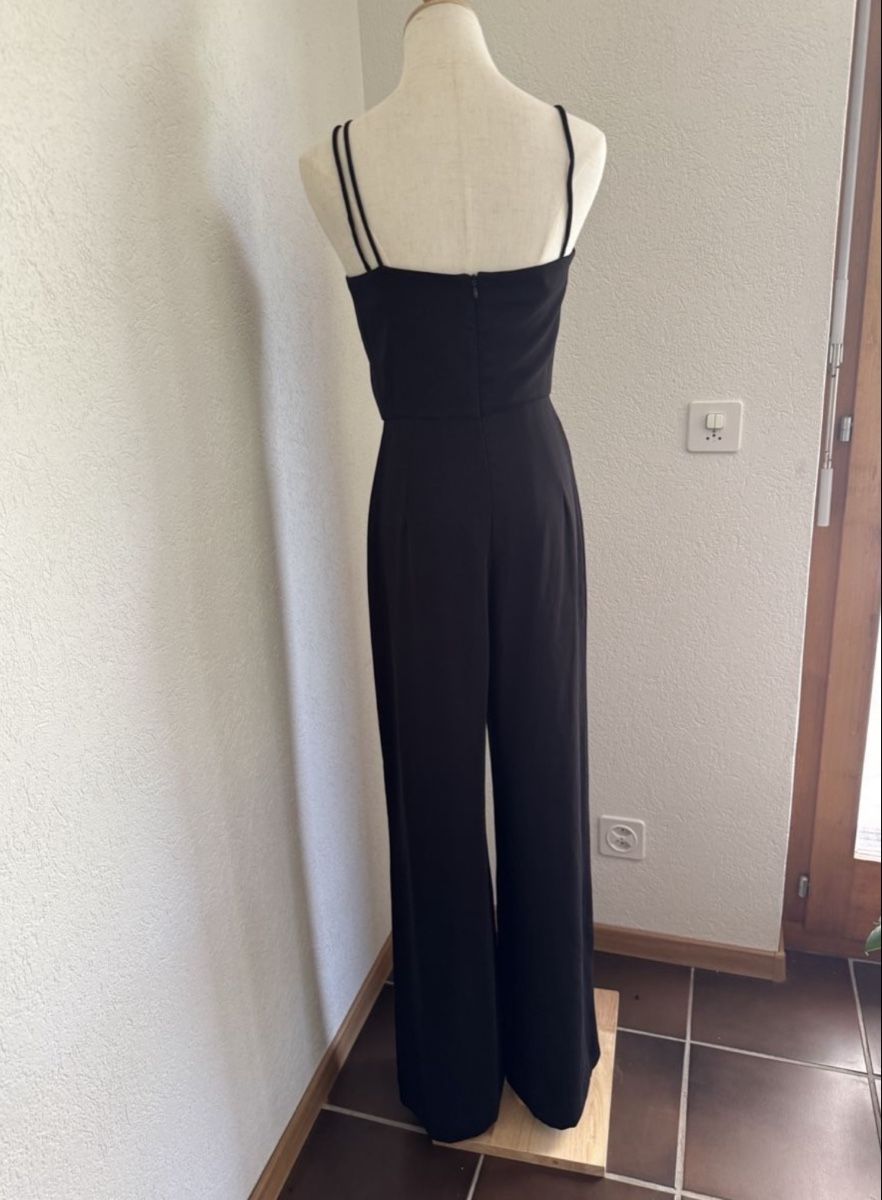 Tute: Mango Schwarzer Overall, Größe S/Combinaison noire, S – Nuovo e nell'imballaggio originale da Veyras venduto da ValClasse 1