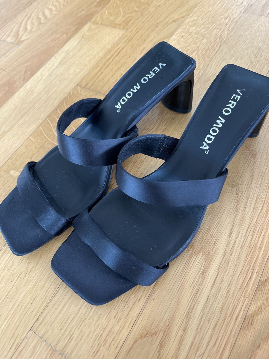 Scarpe da donna: Sandalette Gr. 38 – Usato da Zürich venduto da ufe_f5q5