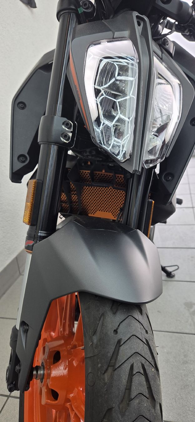 KTM Altro: KTM 125 Duke - Top Zustand – Usato da Herisau venduto da Ijenic0610 3