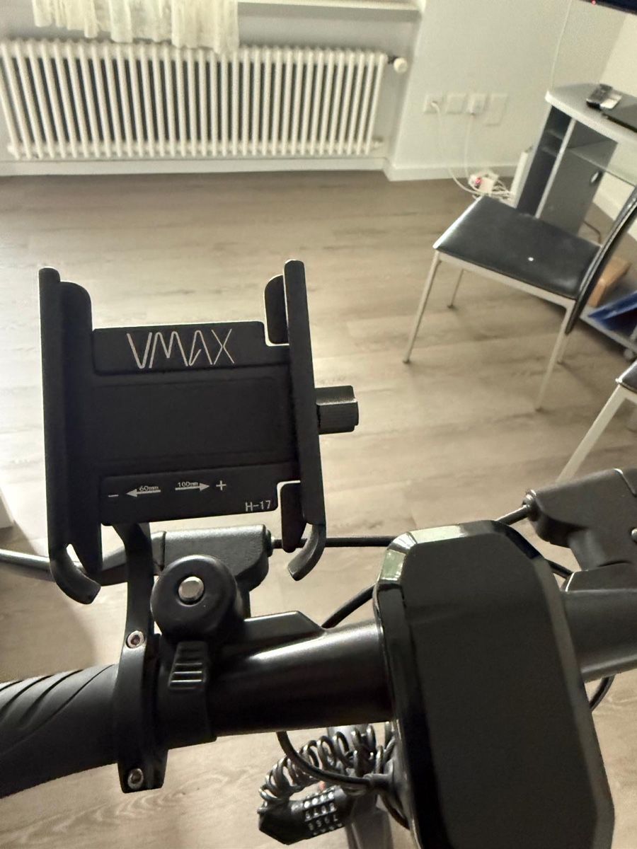 Scooters: Elektroscooter vmax – Gebraucht aus Hinwil von Hegene5 3