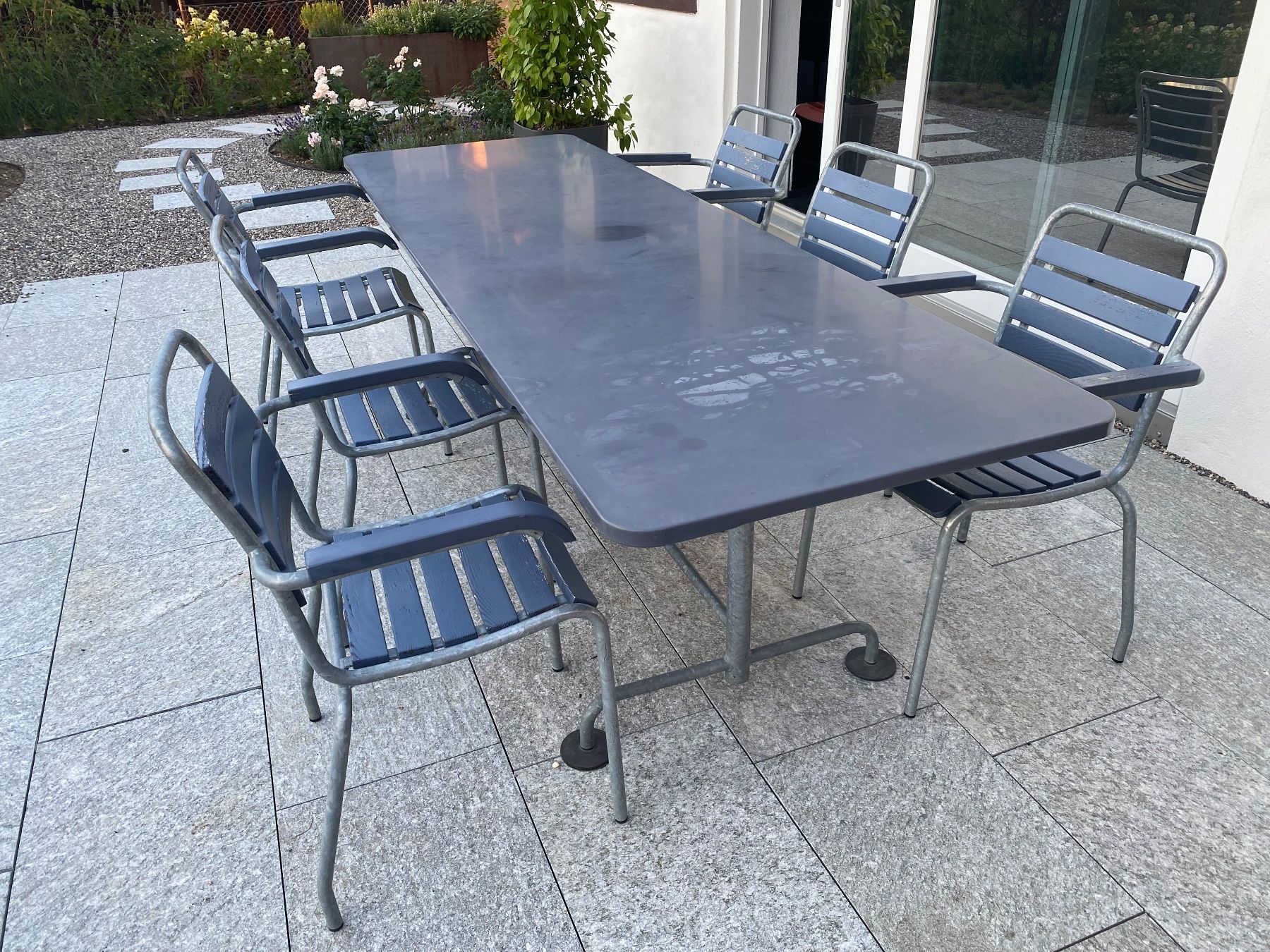 Atelier Alinea Tische: Alinea-Gartentisch Länge 240cm mit 6 Stühlen – Gebraucht aus Binningen von schmidt-m