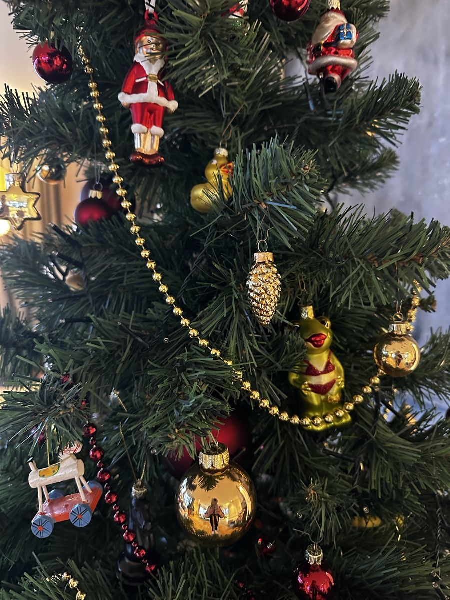 Alle Dekorationen: Weihnachtsbaum inkl. Schmuck  – Gebraucht aus Schindellegi von Nesi79 7