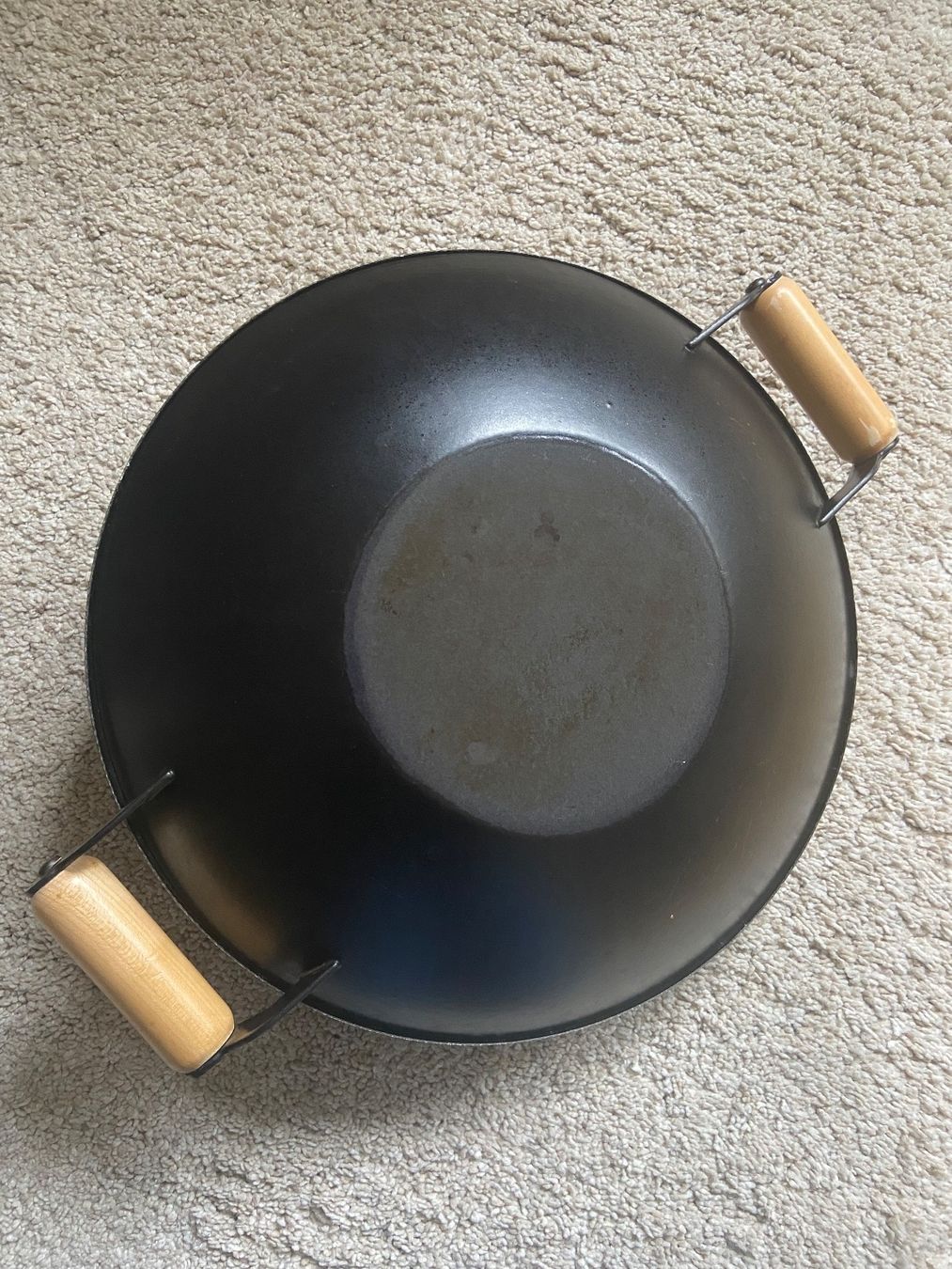 Padelle: Wok Pfanne mit Holzgriffen – Usato da St.Gallen venduto da Arc9 3