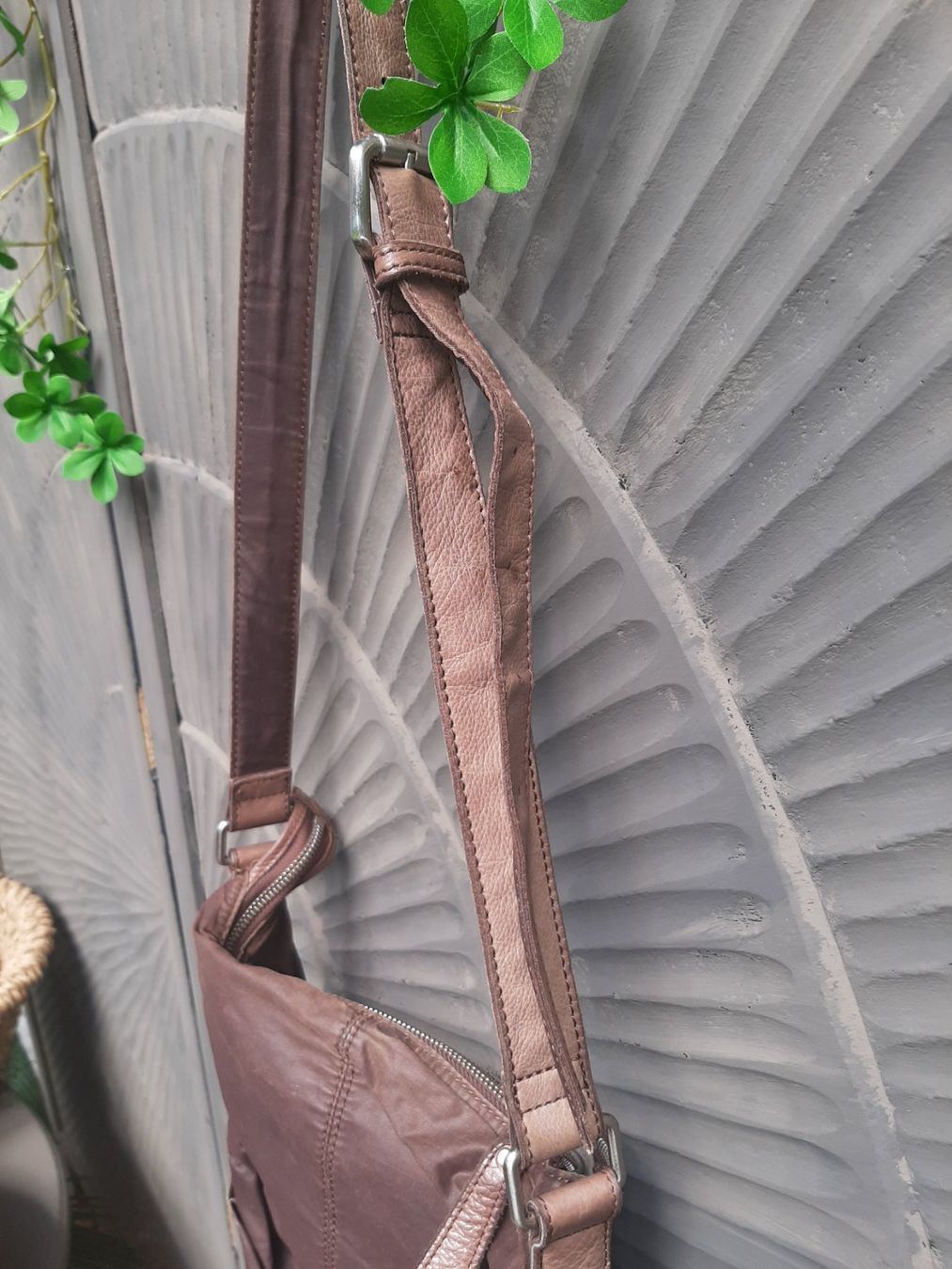 Borse: Coole braune Tasche – Usato da Bern venduto da Preloved_NILE_4.Sale 4