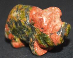 Deko Heilstein A-556 – Schwein – Unakit – 2,5 x 1,5 cm