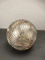 Kugel aus Horn, Handgeschnitzt, Deko  Schön gemachte Kugel,